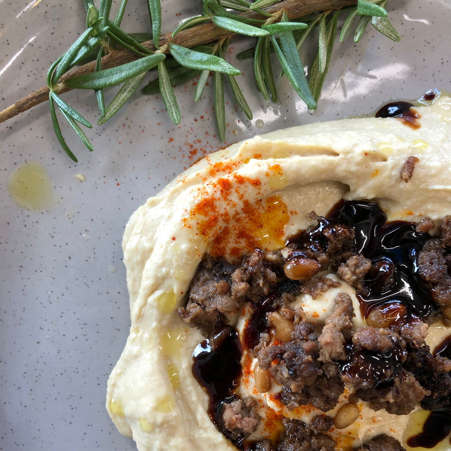 HUMOUS + MINCED MEAT