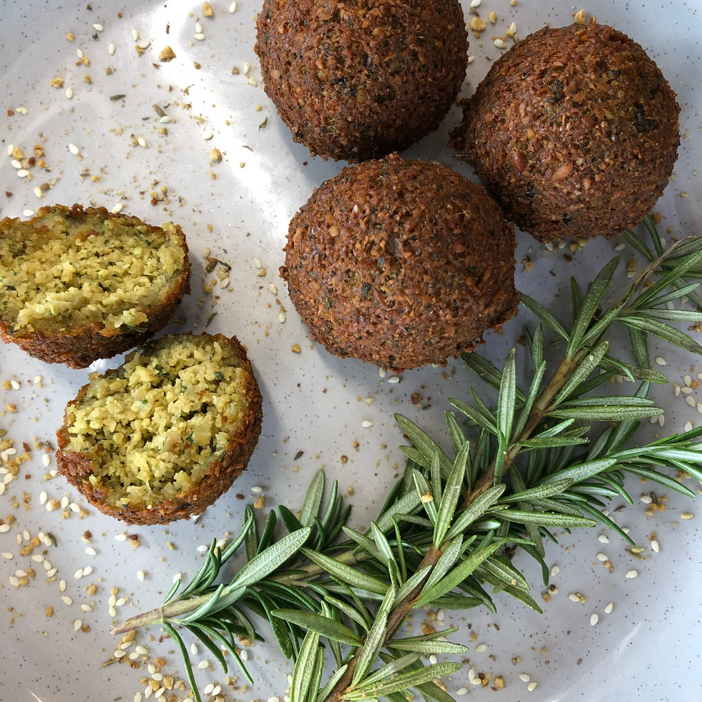 FALAFEL BALLS (V) + TAHINI + PICKLES